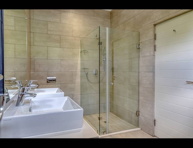 4 BEDROOM CLUSTER TO LET IN MORNINGSIDE